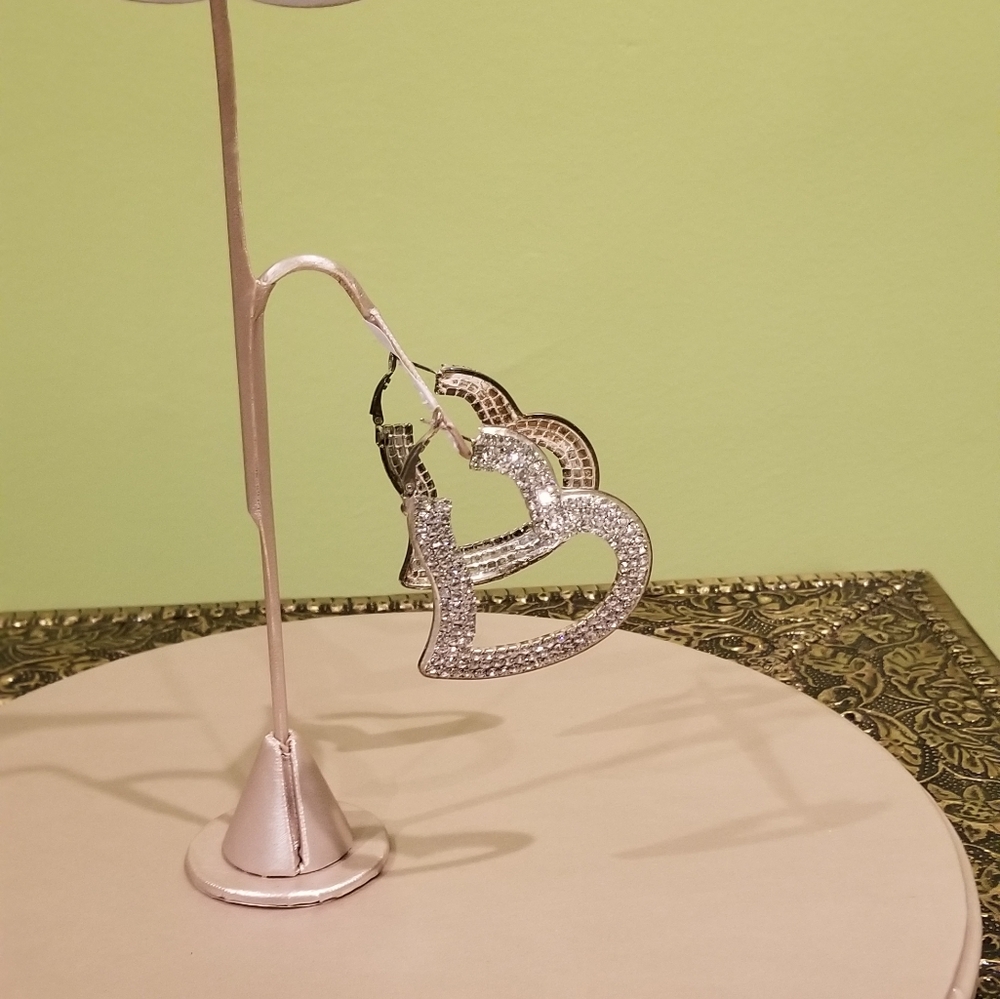 Large Rhinestone Heart Design Hoop Earrings - Picture 2 of 4